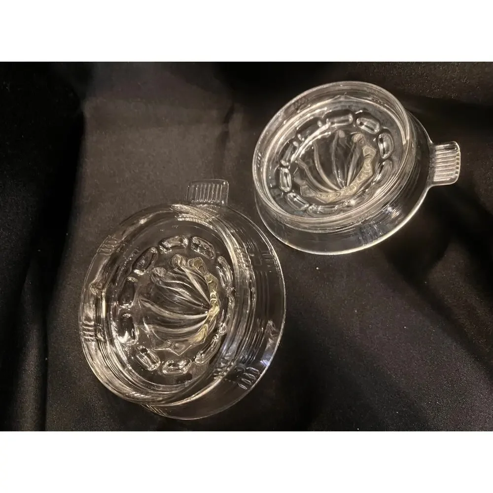 Vintage Criss Cross Juicers with Side Tab - set of 2 - Picture 3 of 11